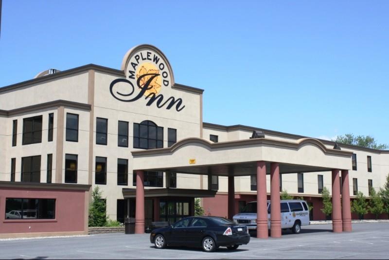 Holiday Inn & Suites Syracuse Airport - Liverpool By Ihg Exterior foto